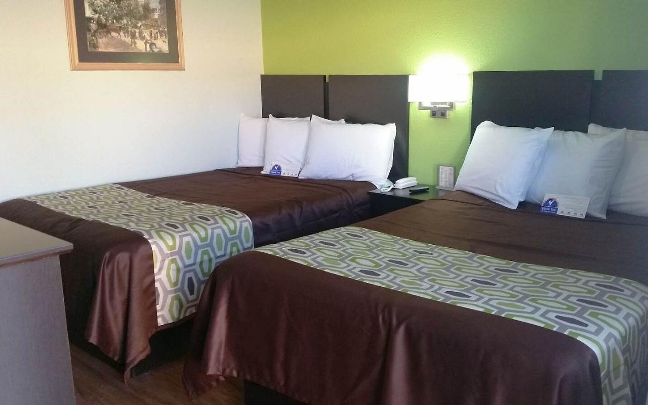 Americas Best Value Inn And Suites Groves Exteriér fotografie