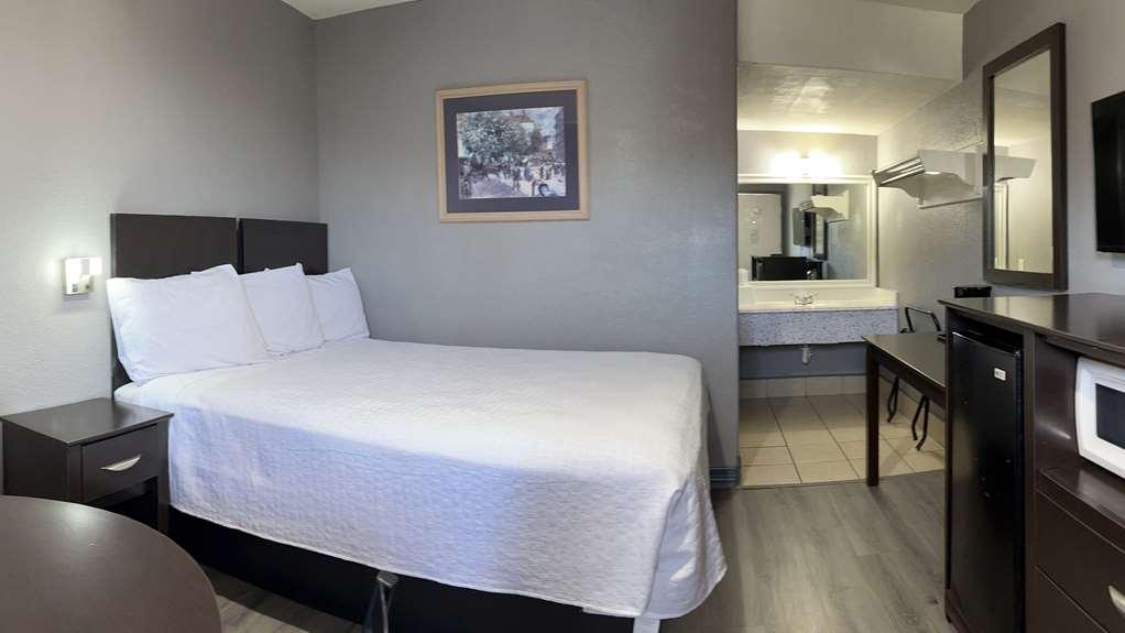 Americas Best Value Inn And Suites Groves Pokoj fotografie