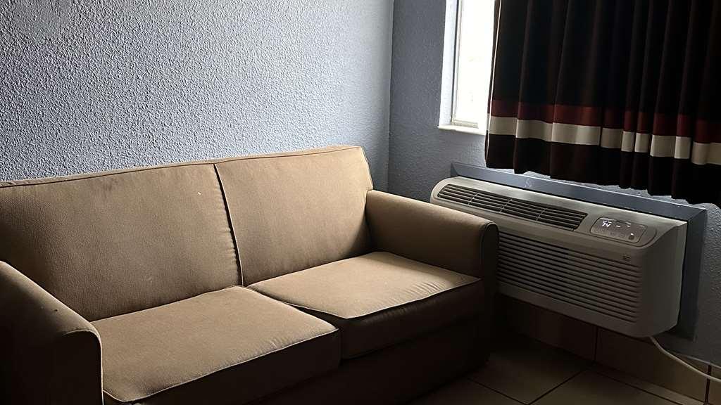 Americas Best Value Inn And Suites Groves Pokoj fotografie