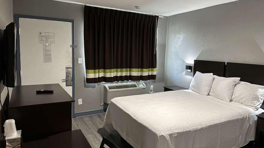 Americas Best Value Inn And Suites Groves Pokoj fotografie
