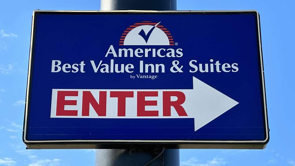 Americas Best Value Inn And Suites Groves Exteriér fotografie