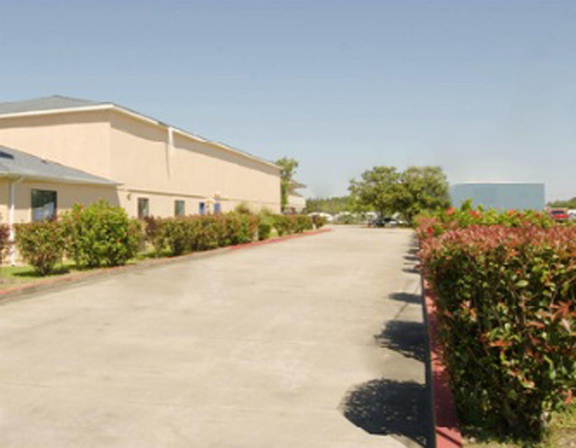 Americas Best Value Inn And Suites Groves Exteriér fotografie